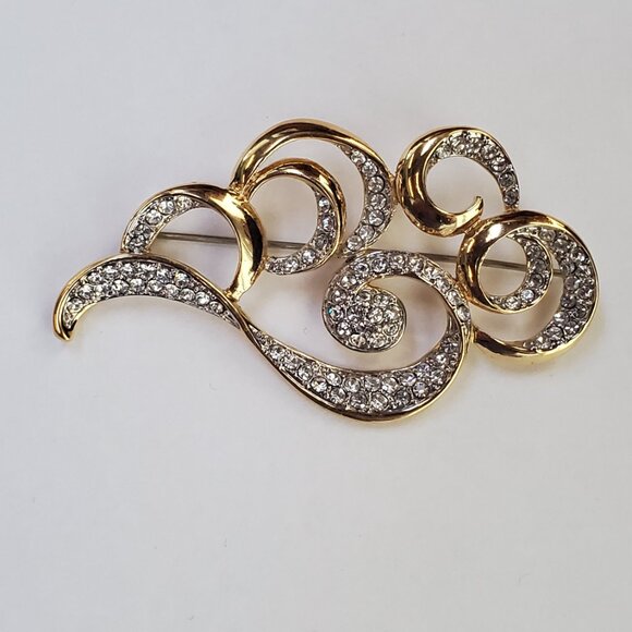 Signed Fifth Ave Collection Butler Clear Rhinestone Swirl Design Brooch Pin - Picture 2 of 9